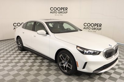 New 2026 BMW i5 eDrive40 w/ Premium Package