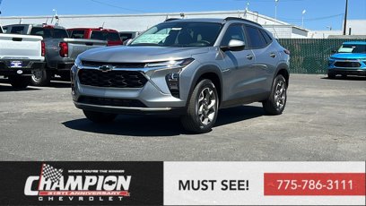 New 2025 Chevrolet Trax LT w/ Driver Confidence Package