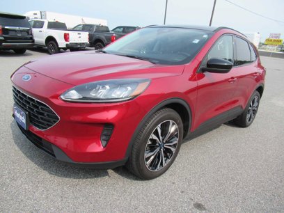Used 2022 Ford Escape SE w/ SE Sport Appearance Package