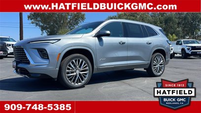 New 2025 Buick Enclave Avenir
