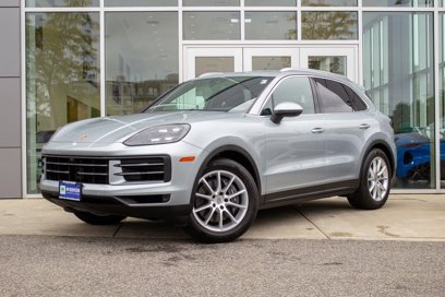 Used 2024 Porsche Cayenne w/ Premium Package