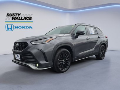 Used 2024 Toyota Highlander XSE