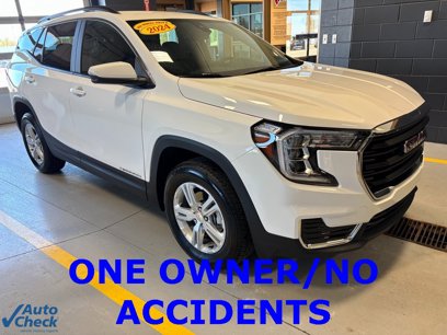 Used 2024 GMC Terrain SLE w/ Driver Convenience Package