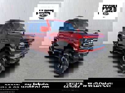 New 2024 Ford Bronco Outer Banks w/ Sasquatch Package