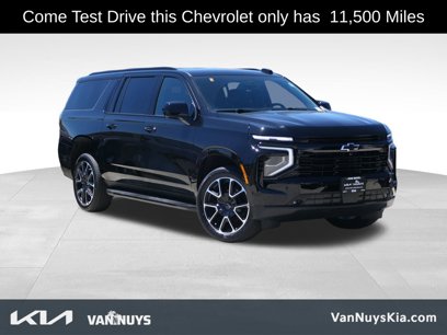 Used 2025 Chevrolet Suburban RST