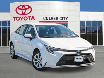 New 2025 Toyota Corolla LE