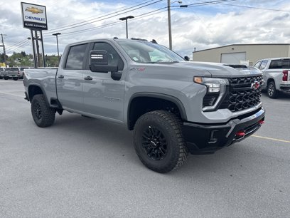 New 2025 Chevrolet Silverado 2500 ZR2 w/ Technology Package