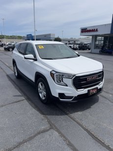 Used 2024 GMC Terrain SLE
