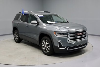 Used 2022 GMC Acadia SLE w/ Driver Convenience Package