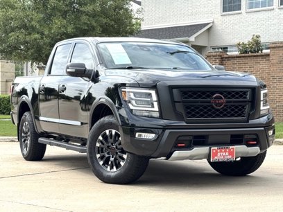 Used 2023 Nissan Titan PRO-4X w/ Pro-4x Convenience Package