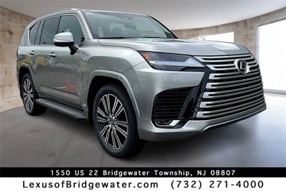 New 2025 Lexus LX 600 4WD w/ Luxury Package