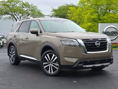 Used 2024 Nissan Pathfinder Platinum