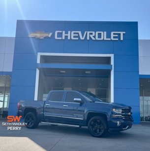 Used 2018 Chevrolet Silverado 1500 LTZ Z71 w/ LTZ Plus Package