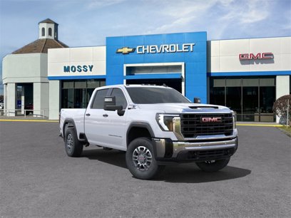 New 2025 GMC Sierra 3500 Pro w/ 1SA Pro Safety Plus Package