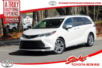 Certified 2024 Toyota Sienna Platinum