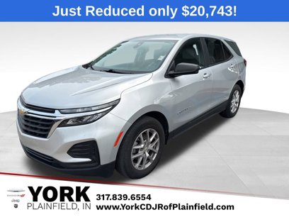 Used 2022 Chevrolet Equinox LS w/ LS Convenience Package