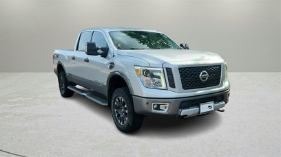 Used 2018 Nissan Titan PRO-4X w/ Pro-4x Convenience Package