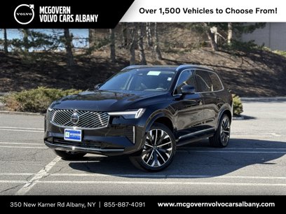 New 2025 Volvo XC90 B5 Plus w/ Protection Package Premier