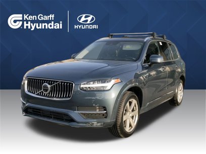 Used 2020 Volvo XC90 T6 Momentum