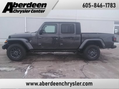 New 2024 Jeep Gladiator Sport