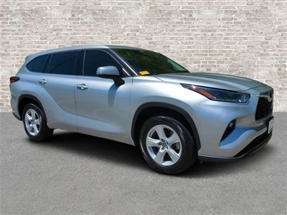 Used 2021 Toyota Highlander LE