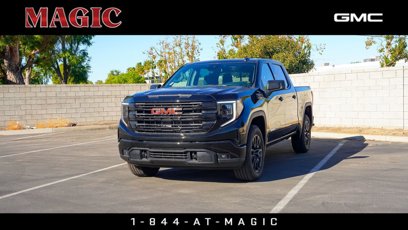 New 2025 GMC Sierra 1500 Elevation w/ Preferred Package