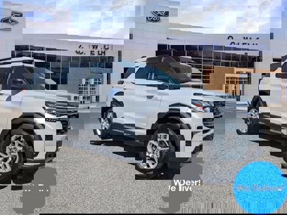 New 2025 Ford Explorer Active w/ Active Comfort Package