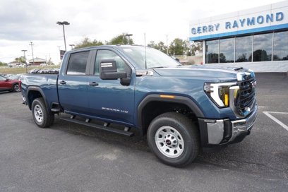 New 2025 GMC Sierra 2500 Pro w/ Convenience Package