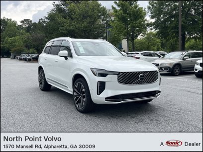 New 2025 Volvo XC90 T8 Plus w/ Protection Package Premier