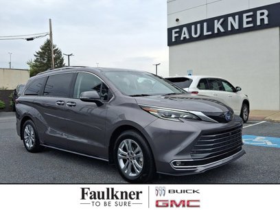 Used 2024 Toyota Sienna Platinum