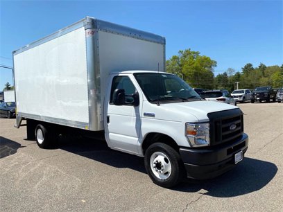 Used 2023 Ford E-350 and Econoline 350 Super Duty w/ Power Windows & Locks Group