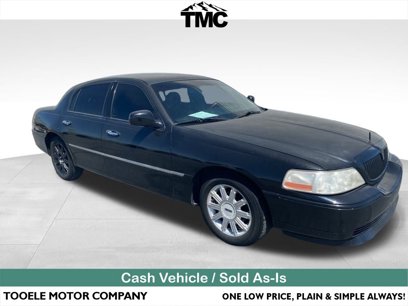 Used 2010 Lincoln Town Car Signature Limited