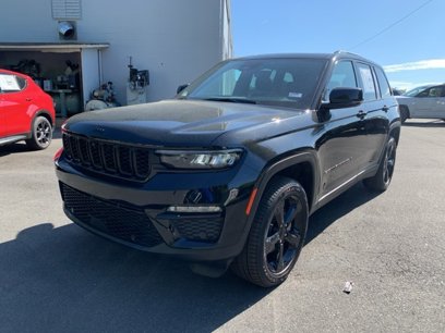 New 2025 Jeep Grand Cherokee Limited w/ Luxury Tech Group II