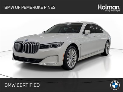 Certified 2022 BMW 745e xDrive w/ Premium Package