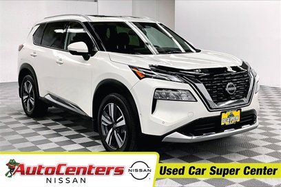 Used 2023 Nissan Rogue Platinum