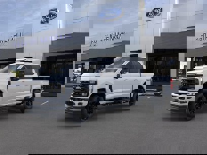 New 2024 Ford F250 Lariat w/ Black Appearance Package