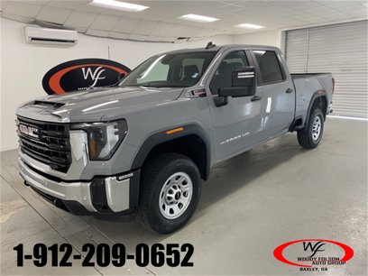 New 2025 GMC Sierra 2500 Pro w/ 1SA Pro Safety Plus Package