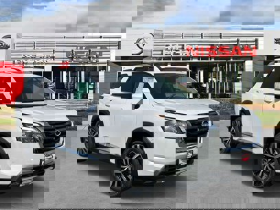 New 2025 Nissan Pathfinder Platinum
