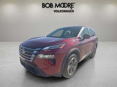 Used 2025 Nissan Rogue SV