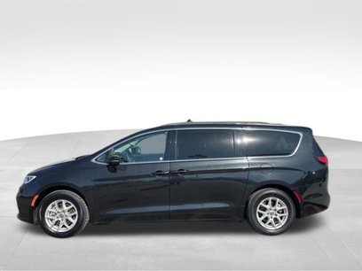 Used 2022 Chrysler Pacifica Touring-L