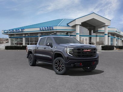 New 2025 GMC Sierra 1500 AT4 w/ AT4 Premium Package