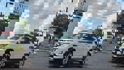 Used 2018 Nissan Rogue SV