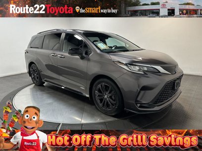 Used 2021 Toyota Sienna XSE