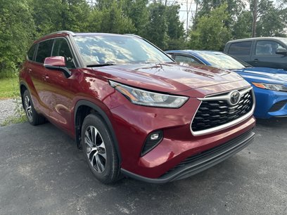 Used 2020 Toyota Highlander XLE