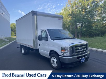 New 2025 Ford E-350 and Econoline 350 Super Duty w/ Driver's Safety Package