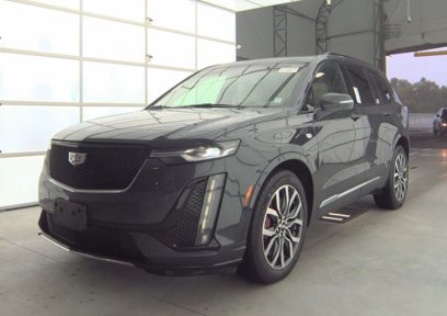 Used 2022 Cadillac XT6 Sport w/ Technology Package