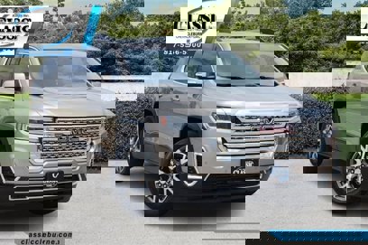 Used 2022 GMC Acadia SLE w/ Driver Convenience Package