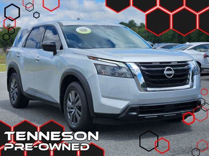 Used 2023 Nissan Pathfinder S