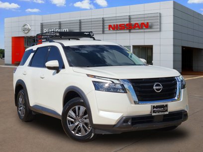 Used 2024 Nissan Pathfinder SV