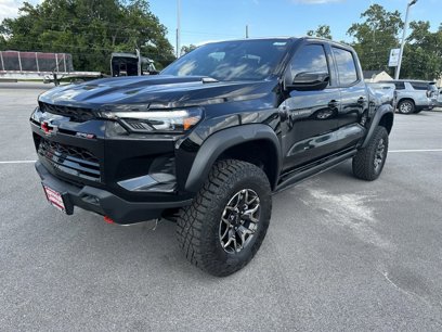 New 2025 Chevrolet Colorado ZR2 w/ Technology Package